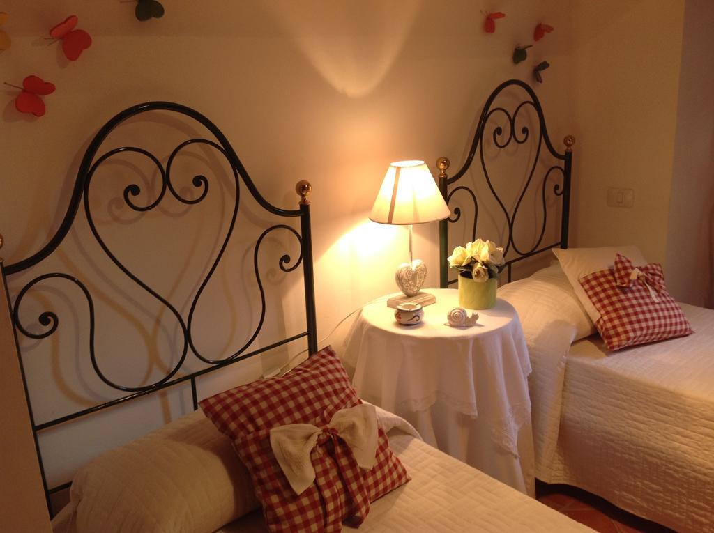 Appartamento Michelangeli-Private Parking Orvieto Quarto foto